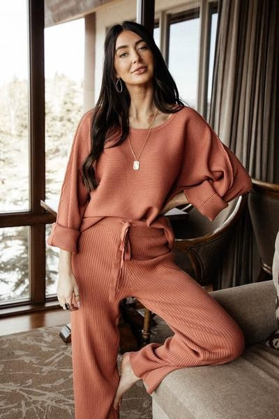 Ribbed Set Sweater in Salmon | Böhme US