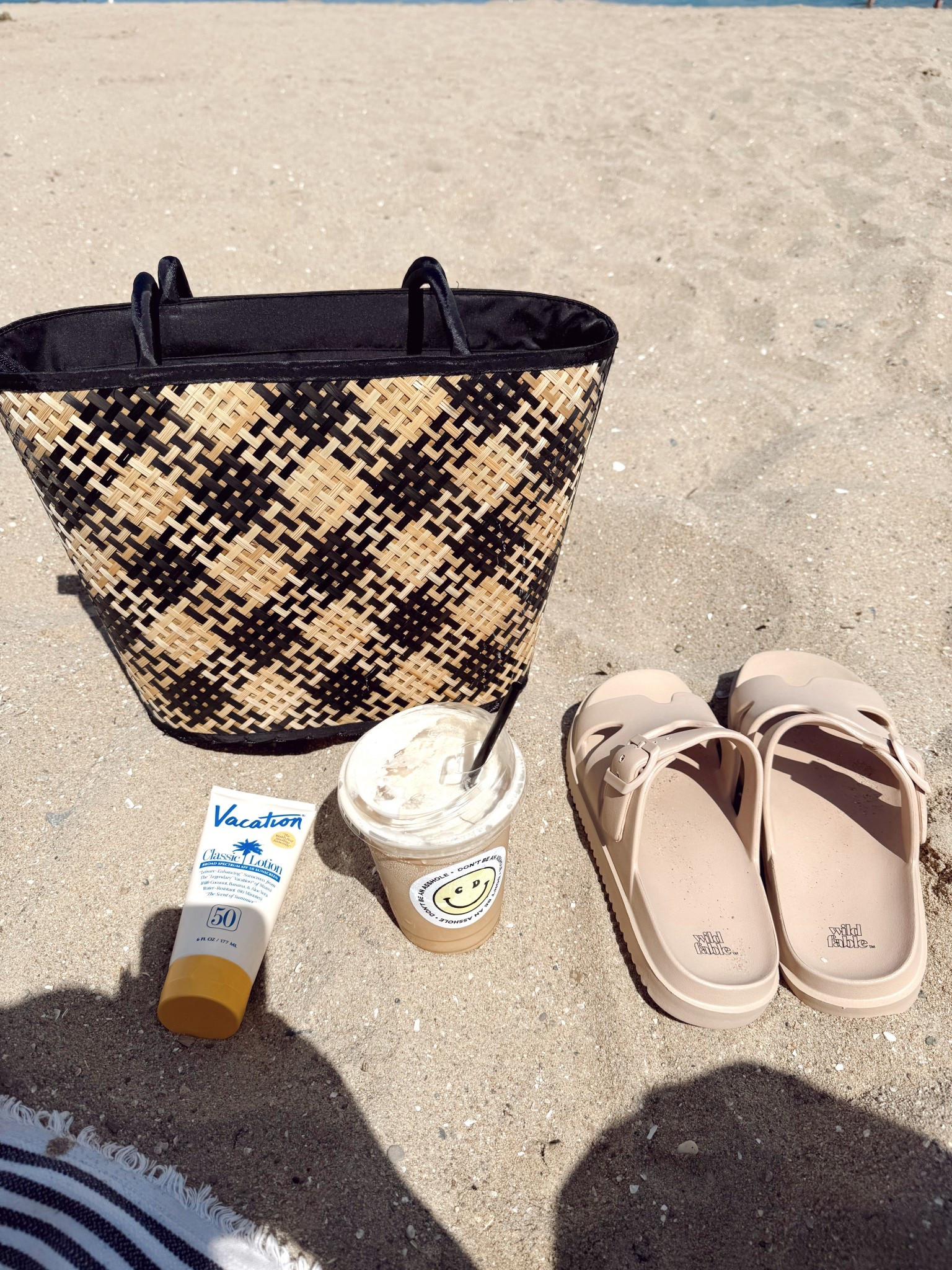Summer essentials 🔆