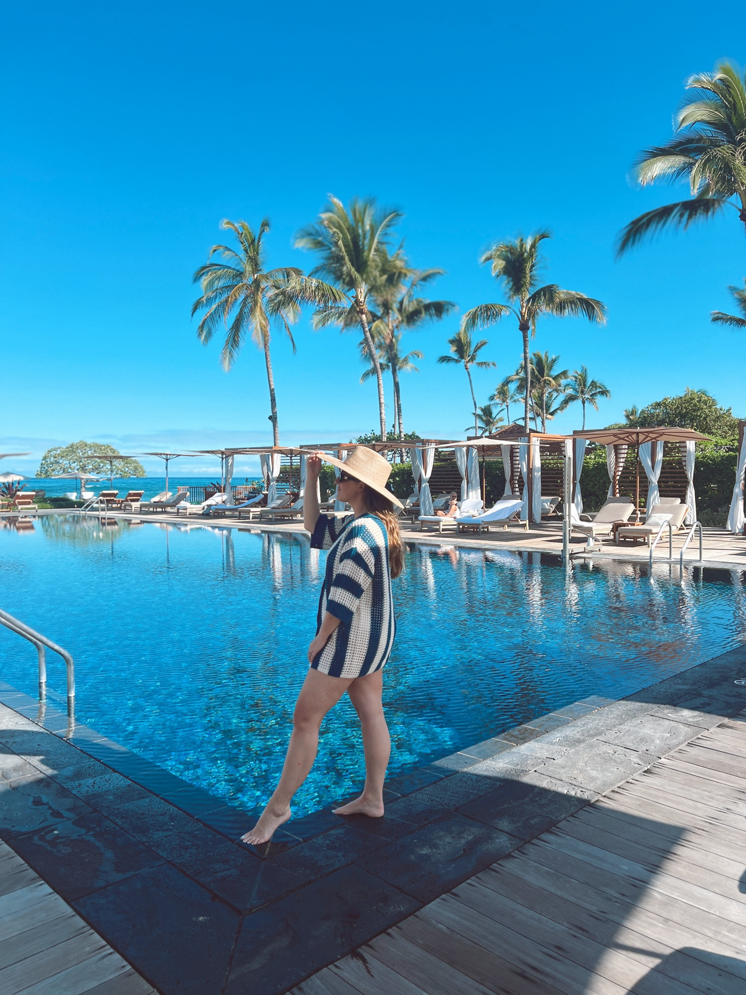 Out of office

Vacation style, beach cover up, hawaii outfits

#LTKSeasonal #LTKfindsunder100 #LTKtravel