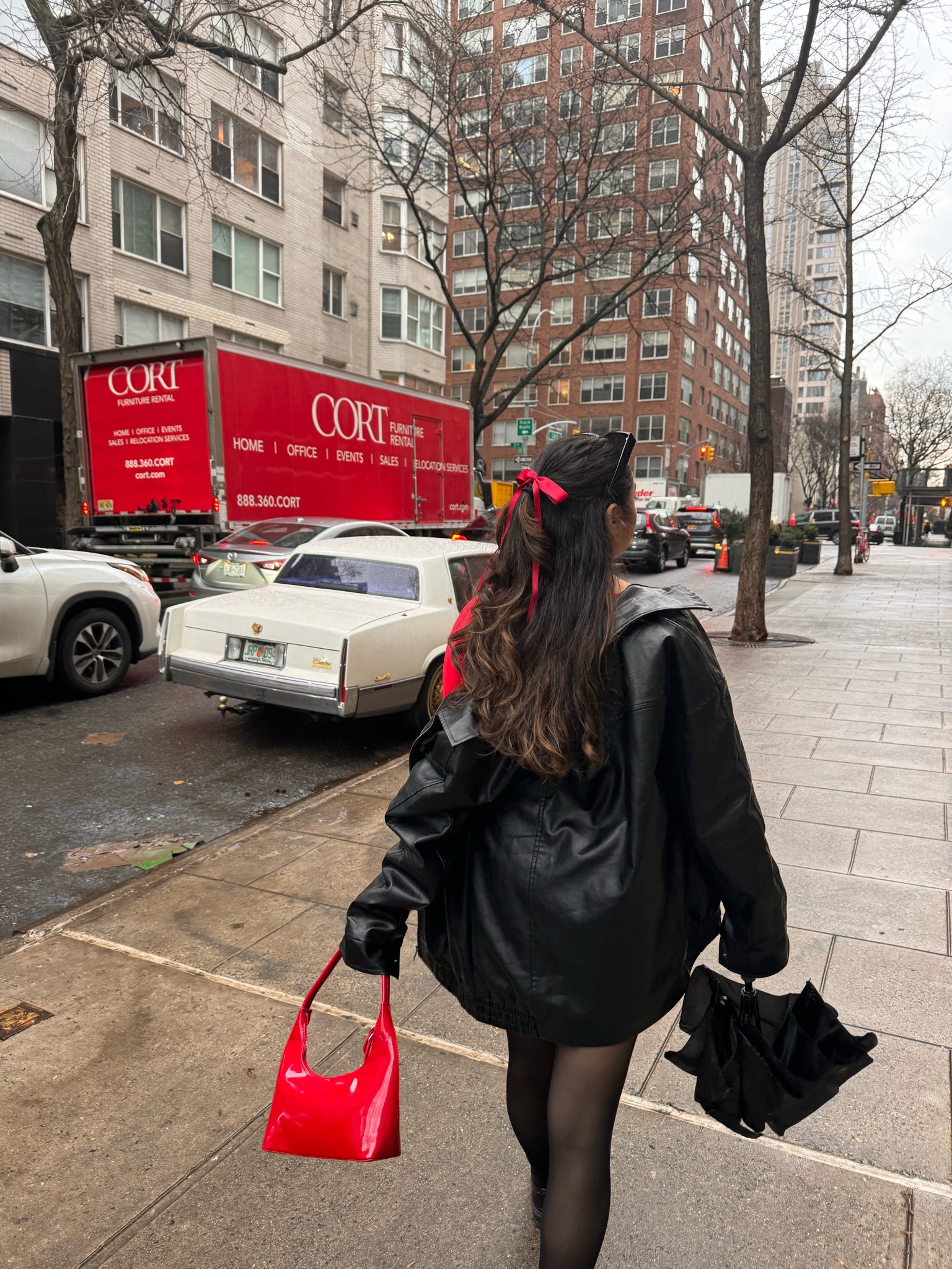 New York city outfits 🫶 loving red accents in all my outfits lately. Red purse is from Amazon 

#nycoutfits

#LTKfindsunder50 #LTKfindsunder100 #LTKitbag