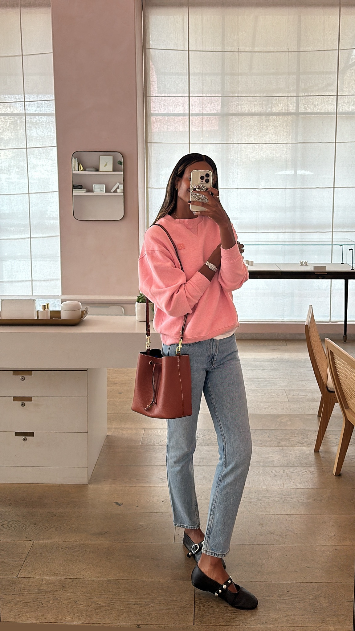 Pretty in pink 🩷

#LTKWorkwear #LTKStyleTip #LTKItBag