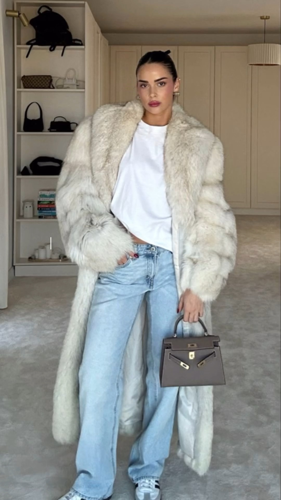 winter fashion, winter outfit, winter ootd, faux fur, fur coat, apres ski, apres ski outfit, moon boot, casual outfit, neutral outfit, simple outfit, outfit inspo, outfit ideas, mob wife aesthetic, mob wife outfit, Pinterest outfit, staple wardrobe, winter wardrobe, nyc style, nyc outfit, street style, Parisian outfit, Parisian style, Parisian ootd, ootd magazine, vanilla aesthetic

#LTKSeasonal #LTKstyletip #LTKshoecrush