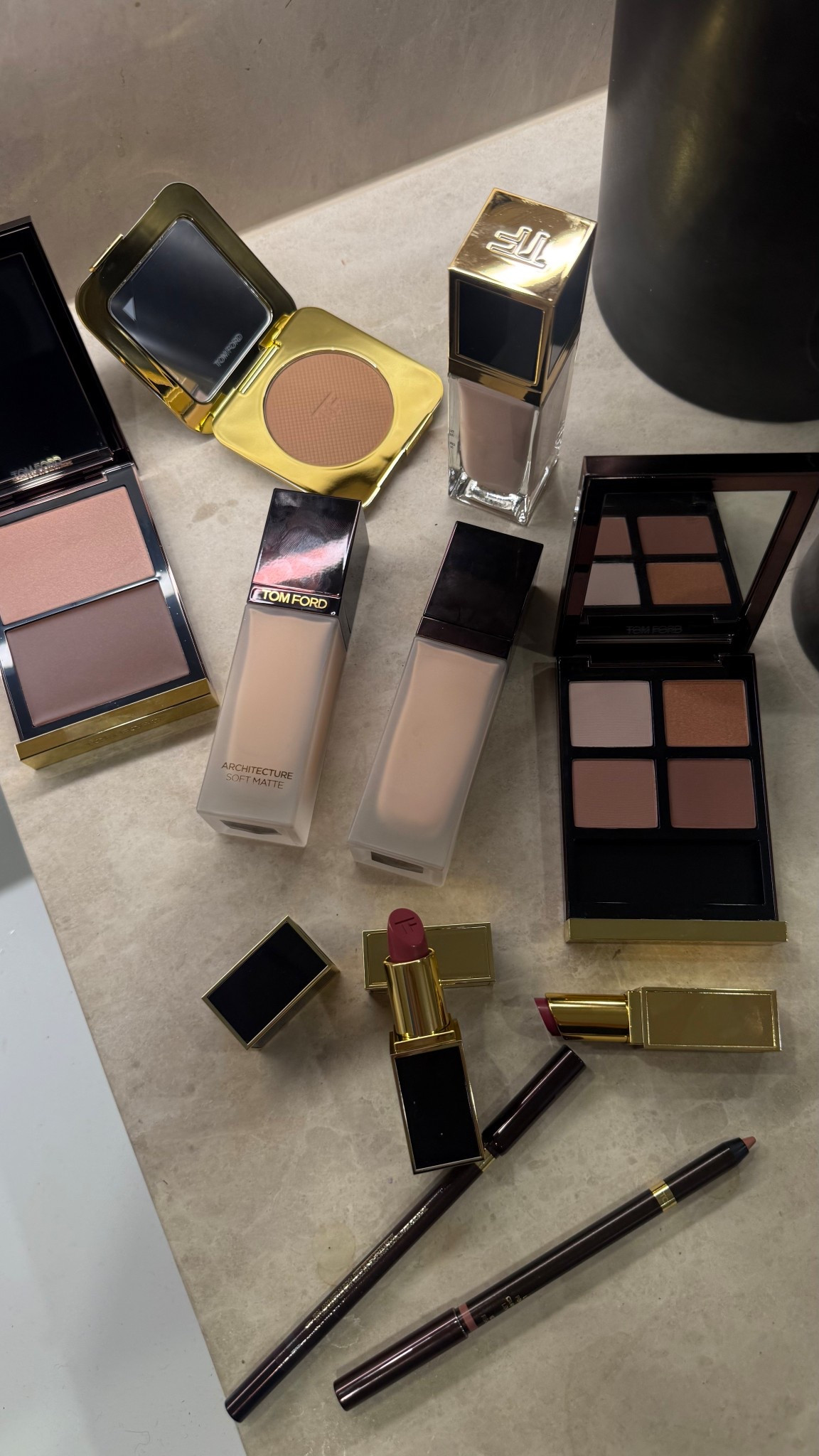 All my fave @tomfordbeauty products - including my new ride or die lip liner (Liner in re see, lipstick in Casablanca)
