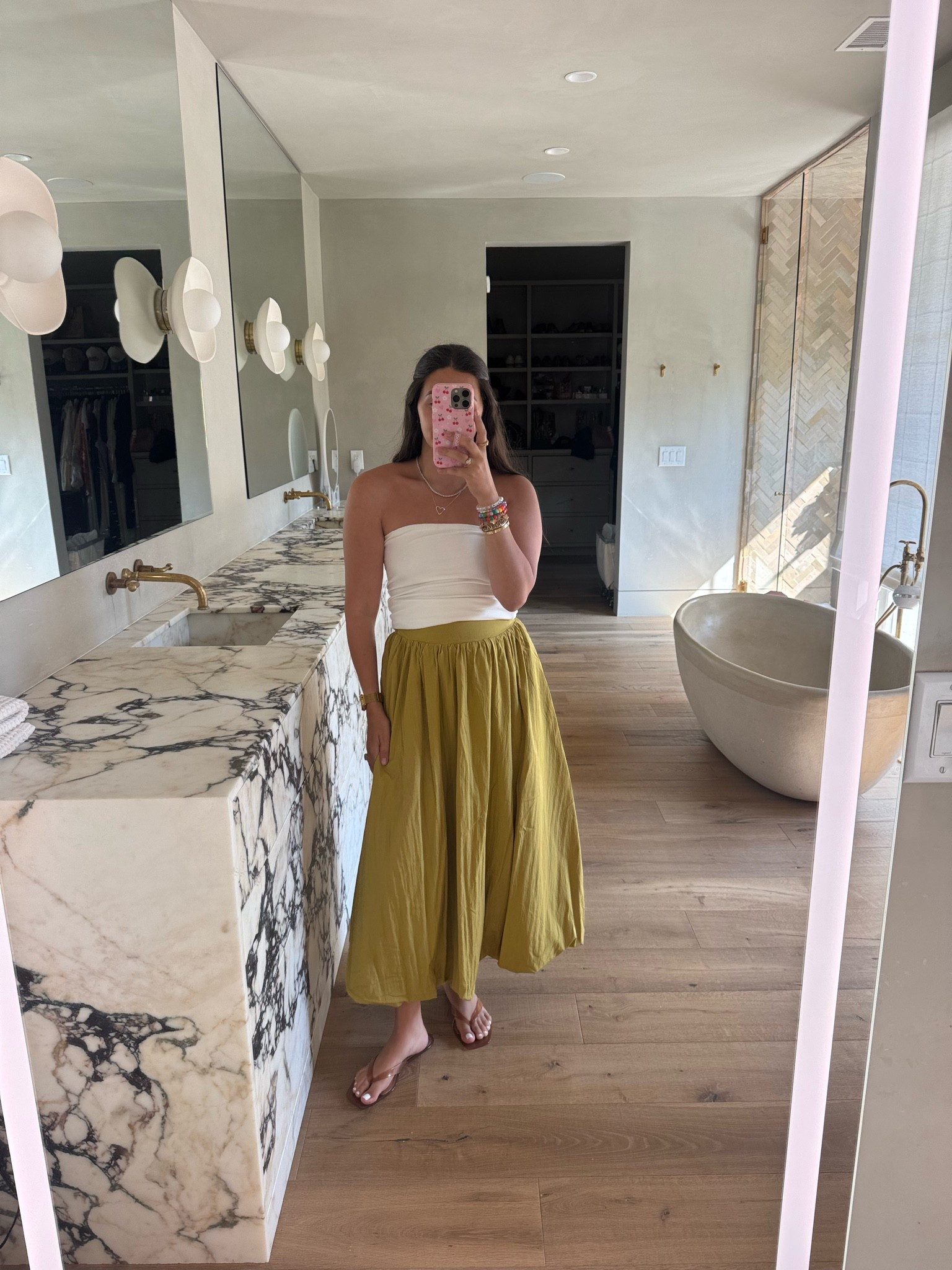 Top & skirt: medium 

Dressupbuttercup.com #dressupbuttercup #dederaad

#LTKootd #LTKmomlife #LTKSeasonal