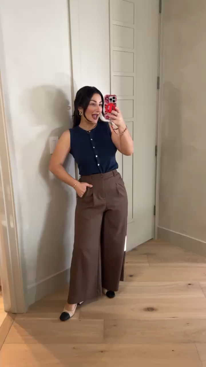 Workwear outfit! 
Linen blend pants size small petite color coffee
Button down tank size small color dark blue 

5'0" 140lbs 

 

#LTKootd #LTKPetite #LTKWorkwear
