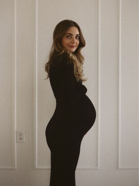 taking pics before the baby! been loving skims dresses during pregnancy 🖤

#LTKfamily #LTKstyletip #LTKbaby
