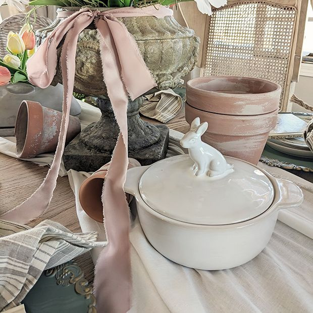 Rabbit Finial Stoneware Baking Dish | Antique Farm House