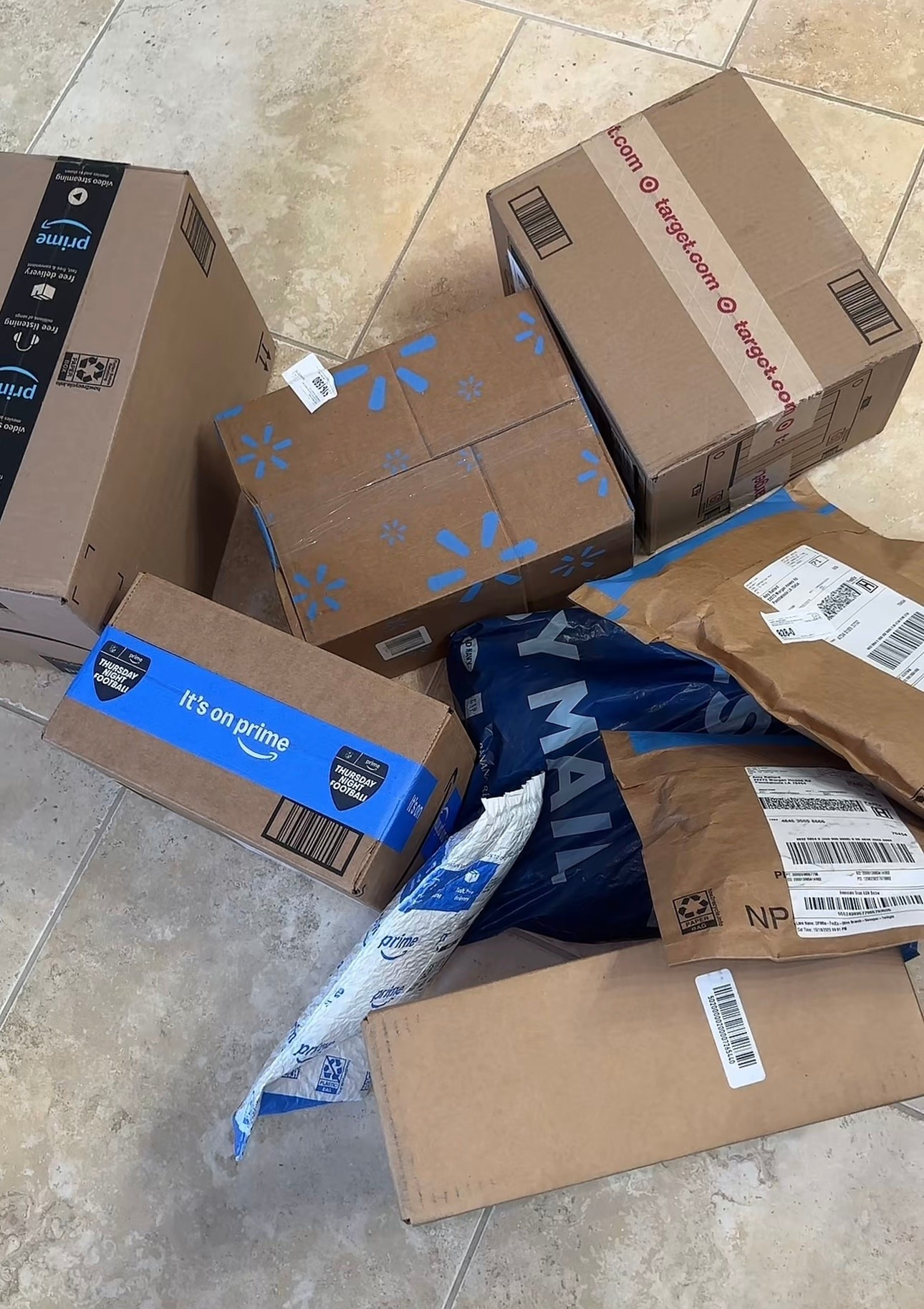 Delivery days are the best days! 

#LTKKids #LTKSeasonal #LTKSaleAlert