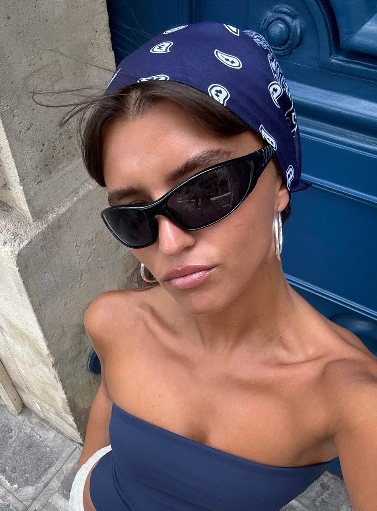 Rave On Sunglasses Black | Princess Polly US
