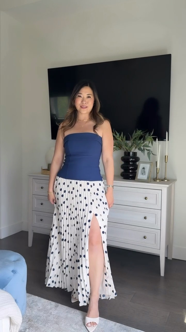 Abercrombie LTK sale! Use code AFLTK

Strapless Bra Free Top: Small
Polka Dot Skirt: Small

Abercrombie sale, sale alert, spring sale, polka dots, wedding guest, event dress, matching set, summer style, tcs, trending

#LTKxAbercrombie #LTKSaleAlert #LTKootd