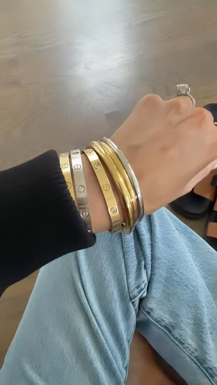 I love a mixed metal stack!! 

Shopbop is having a fall sale! Buy more save more up to 25% off when you use the code FALL at checkout!! Sale ends 10/1! 

Shopbop, Shopbop sale, Jewelry, Mixed metal jewelry, Fall outfits, Fall fashion hauls, Autumn outfits, Emily Gemma

#LTKSaleAlert #LTKBeauty #LTKgrwm