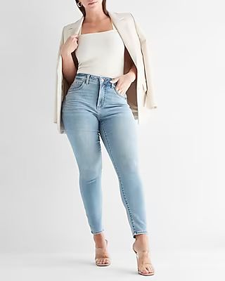 High Waisted Supersoft Light Wash Curvy Skinny Jeans | Express