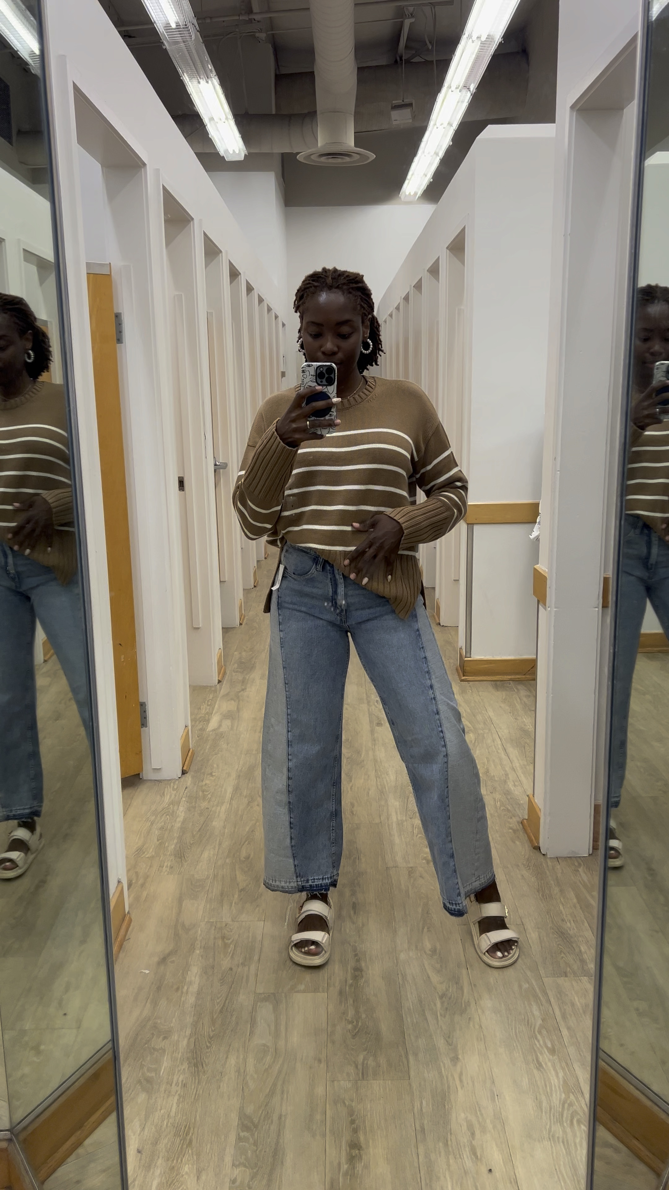 These two tone jeans are still a vibe!! 

#LTKNYFW #LTKStyleTip #LTKFallSale