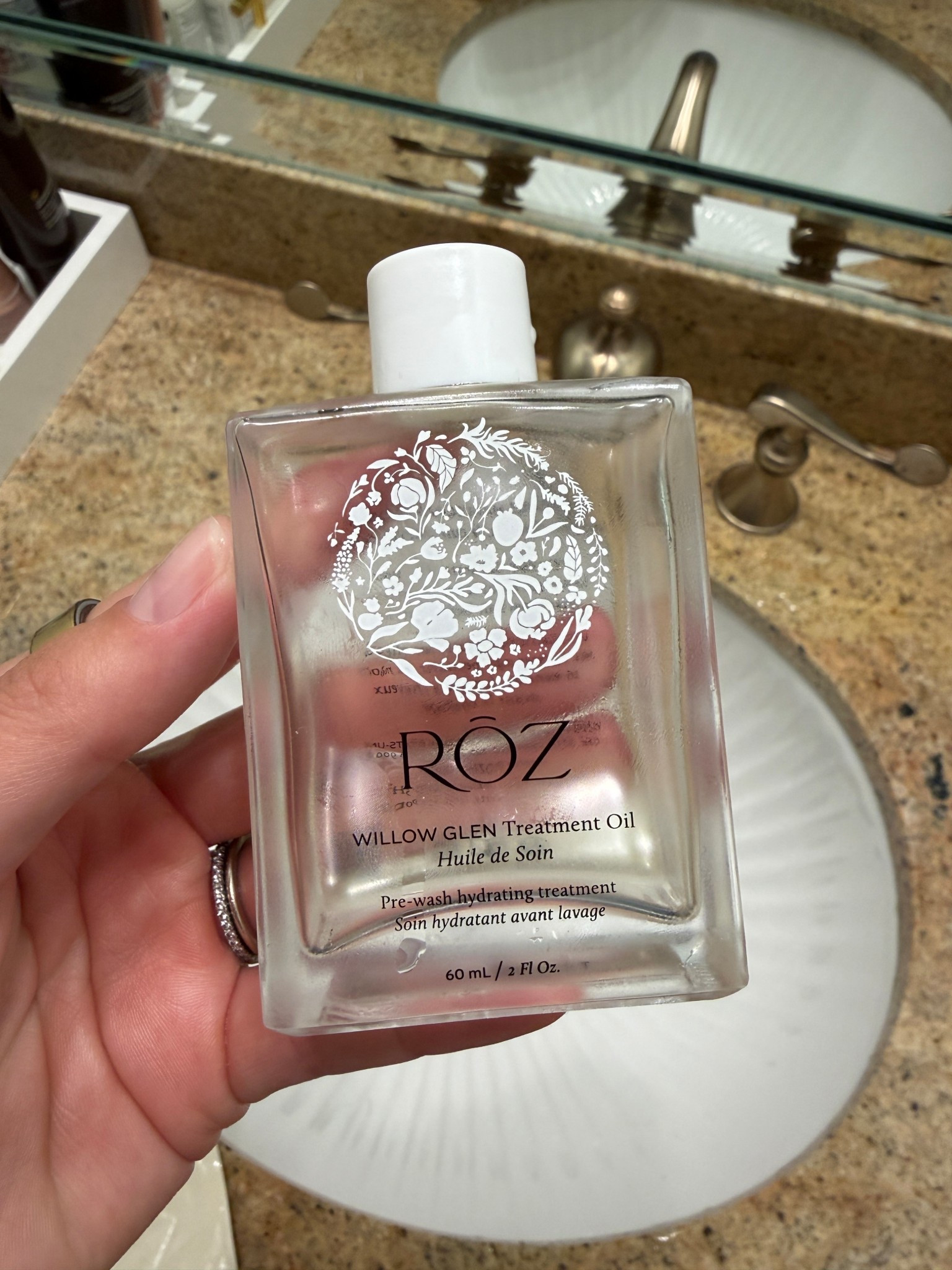 another empty // RŌZ Willow Glen Treatment Oil - Multi-Purpose, Organic Vegan Nourishing Oil for Hair, Scalp & Body 

 #LTKBeauty