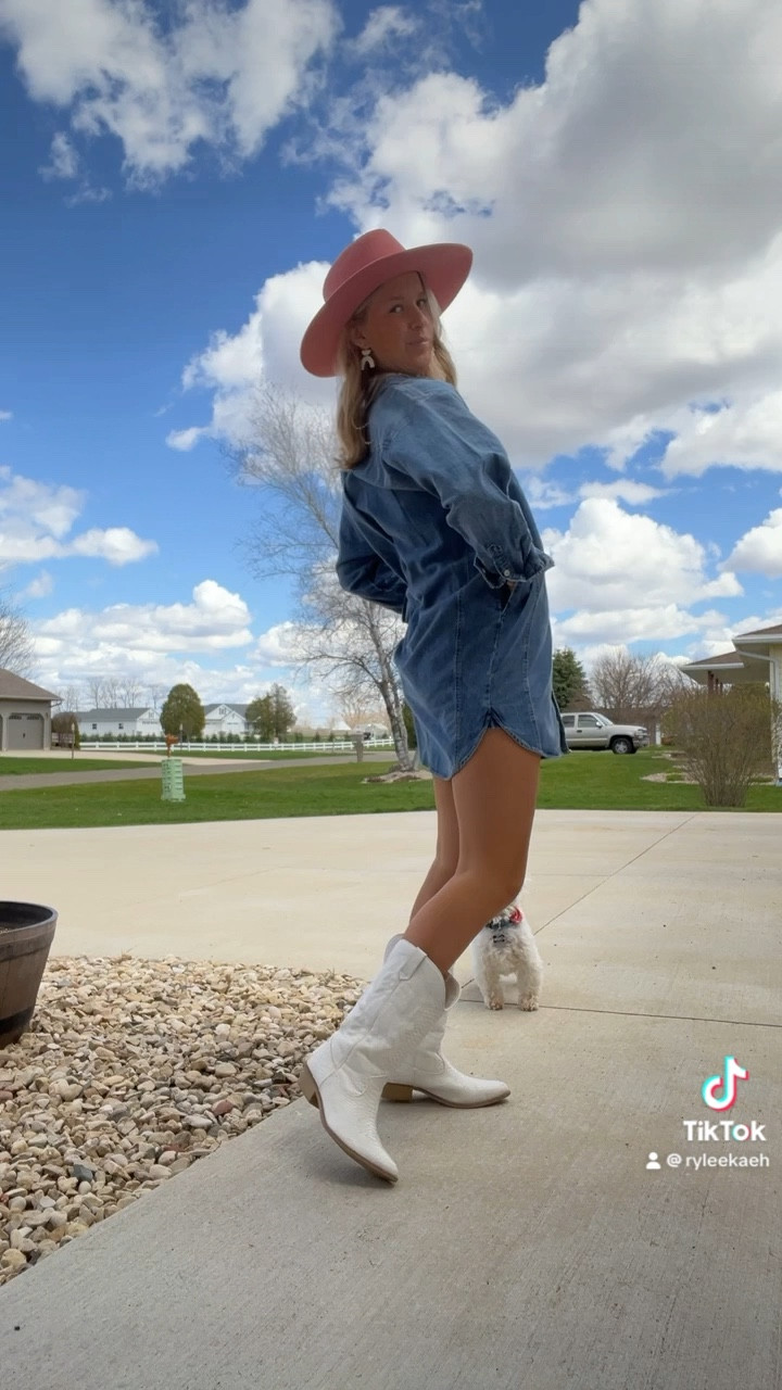 Luke Combs concert outfit 🤠🩷 

dress: small
hat: 59
boots: 8.5

#LTKFestival #LTKfindsunder50 #LTKxTarget