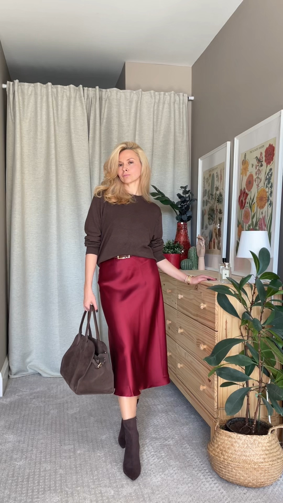 Fall 2024. Chocolate and Burgundy.

#LTKStyleTip #LTKShoeCrush #LTKItBag