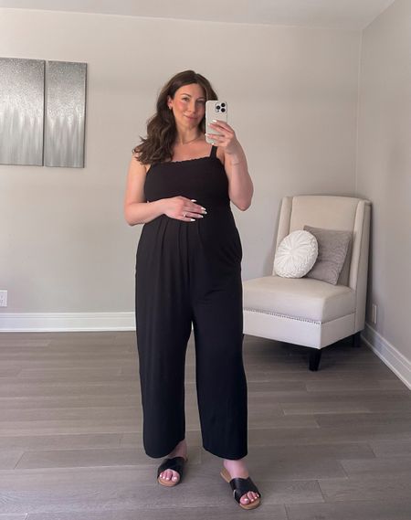 An easy bump fit 🤍

Linked some others that aren’t maternity too! 

#LTKStyleTip #LTKFindsUnder50 #LTKBump