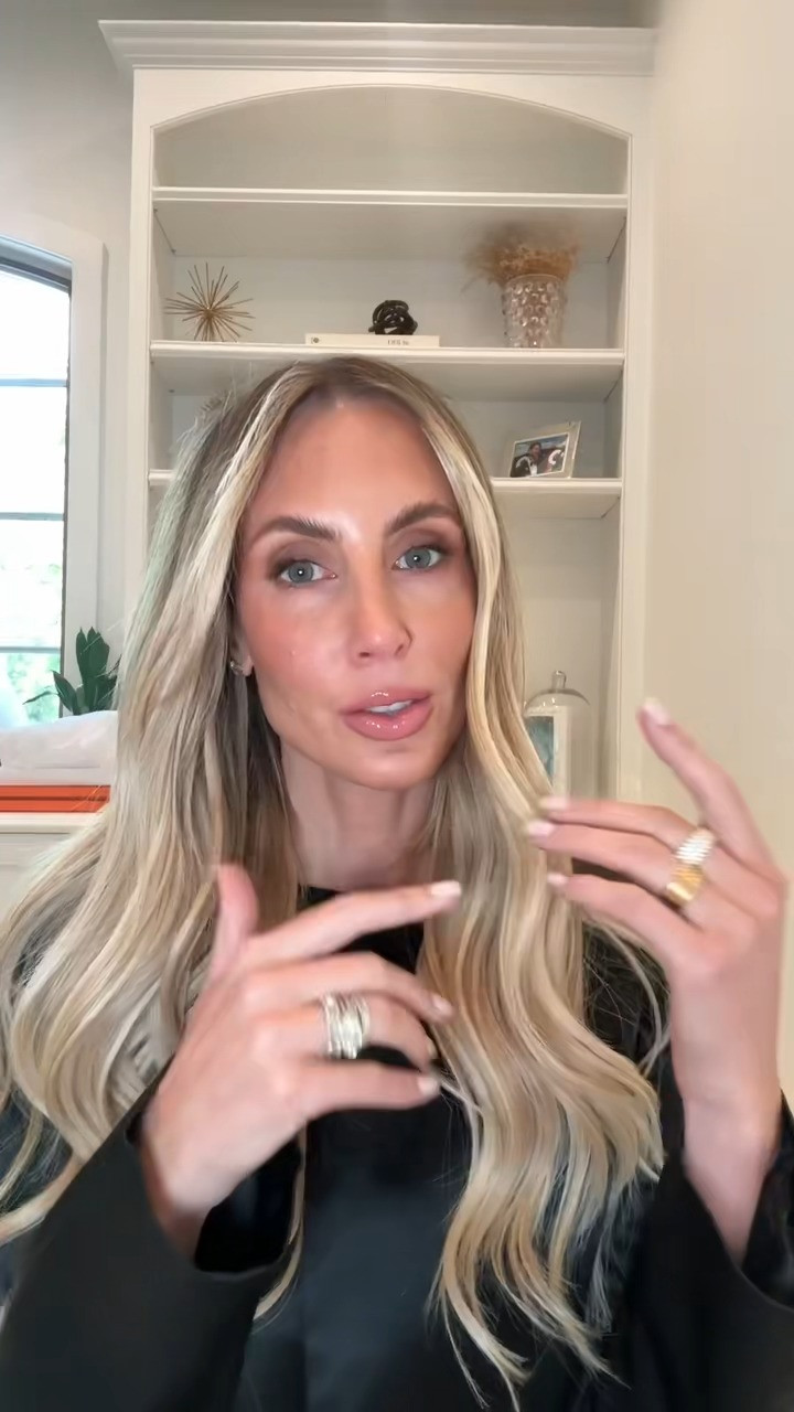 I swear by these 3 skincare products! 

skincare must haves, beauty must have, skincare routine, glowy skincare 

#LTKselfcare