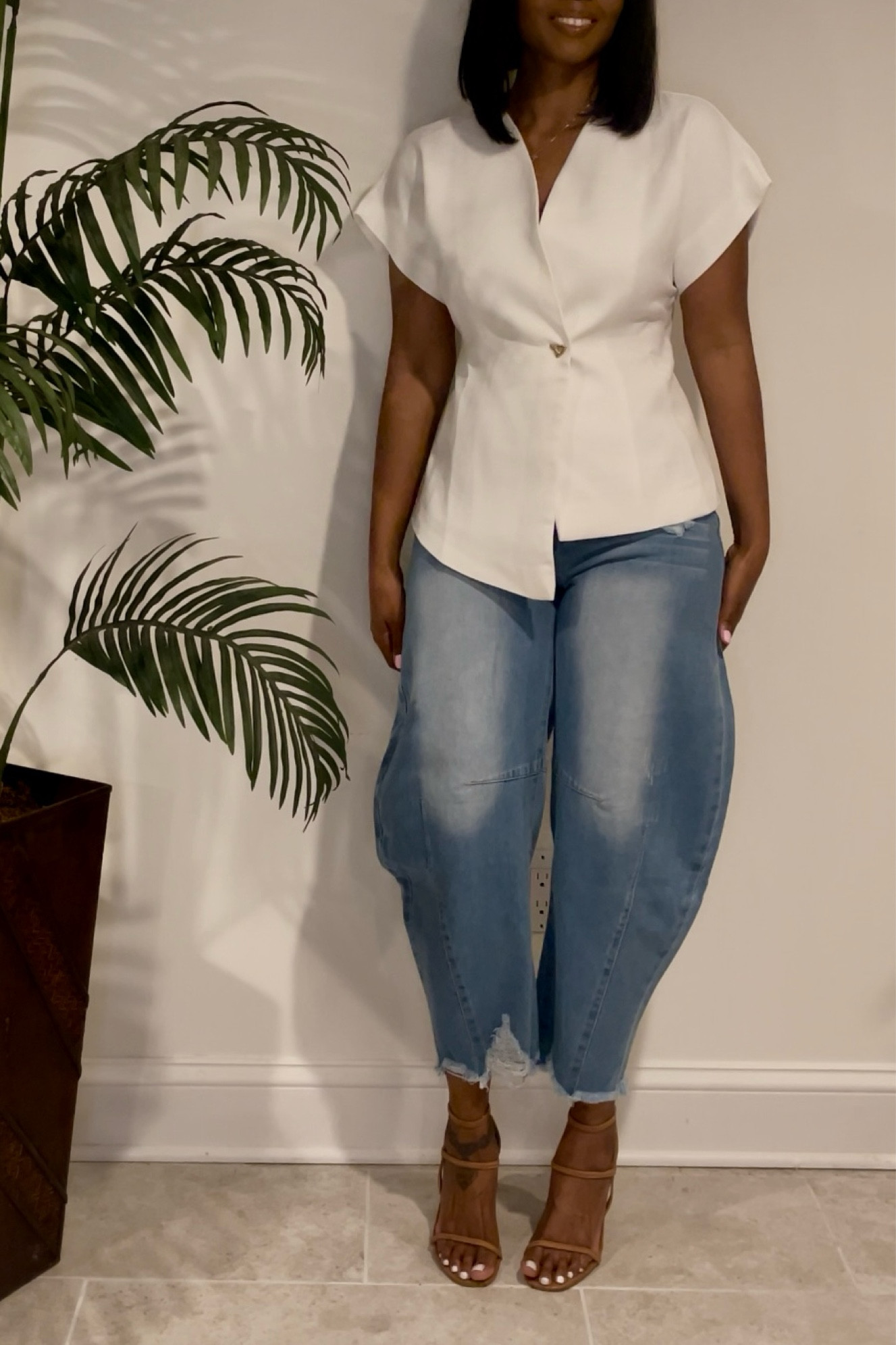 Blouse Sz Small (runs big size down 2sizes) jeans wearing sz 6. 

#LTKStyleTip #LTKSummerSales #LTKSaleAlert