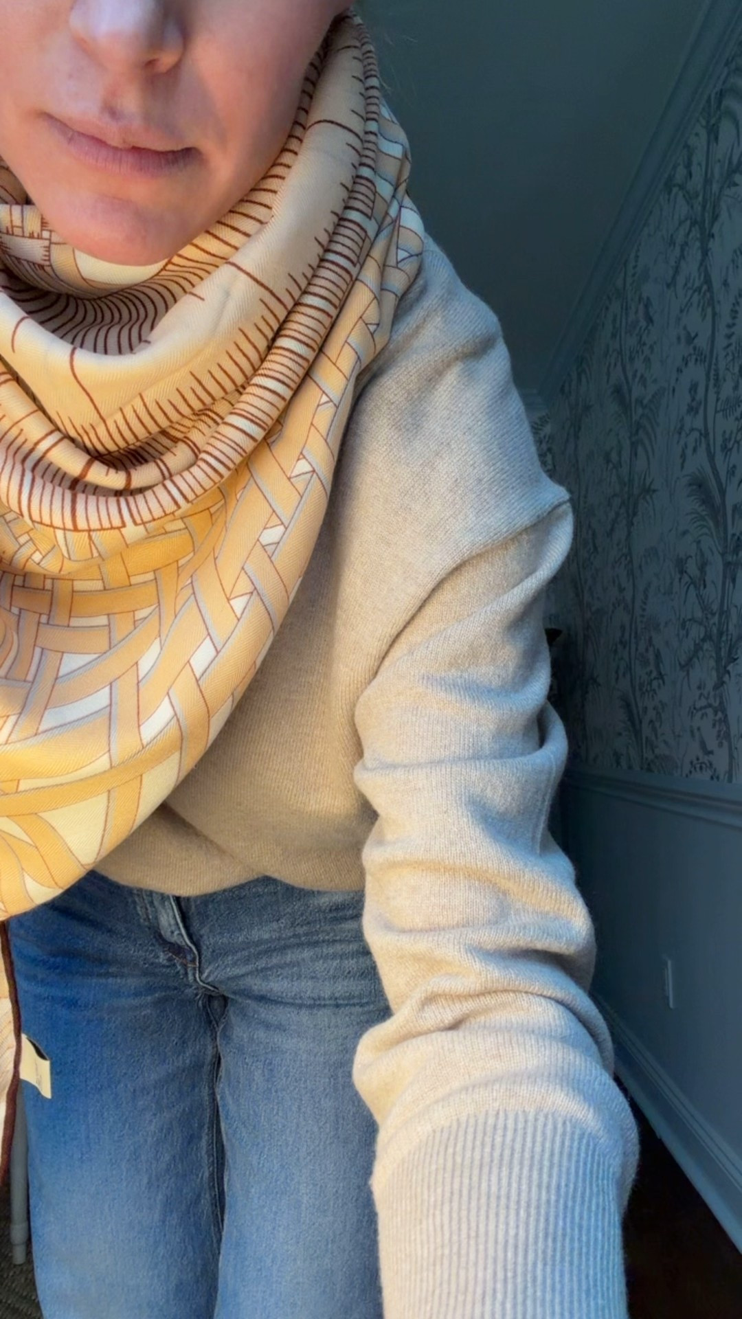 Winter outfit for moms, best wide leg jeans 

#LTKgrwm #LTKootd