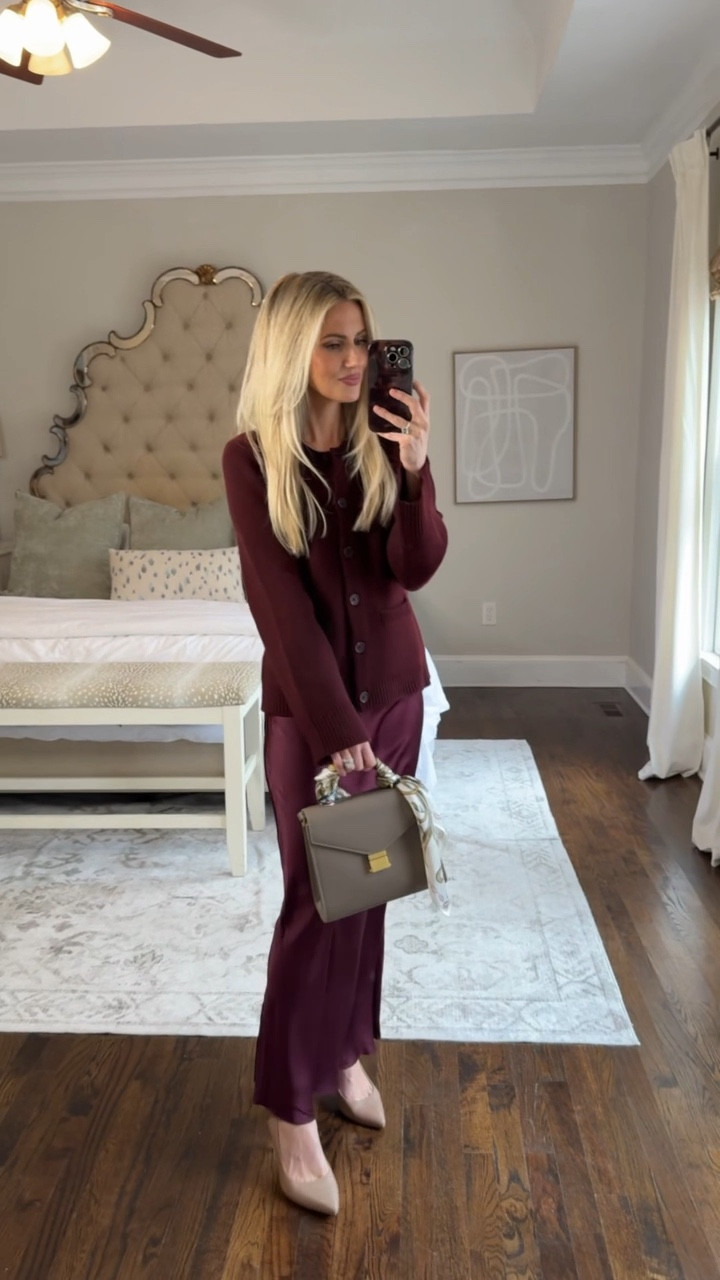 If you need a classy but comfortable outfit this winter, this is IT!  The monochromatic look and this burgundy color are both trending this season!  I love this skirt so much,  have it in other colors as well! It looks great paired with a chunky sweater + boots for a put together winter look. I’m wearing an XS in the sweater and XS in the skirt (I’m 5’2 for reference)  #quincePartner @oneQuince @Quince 
