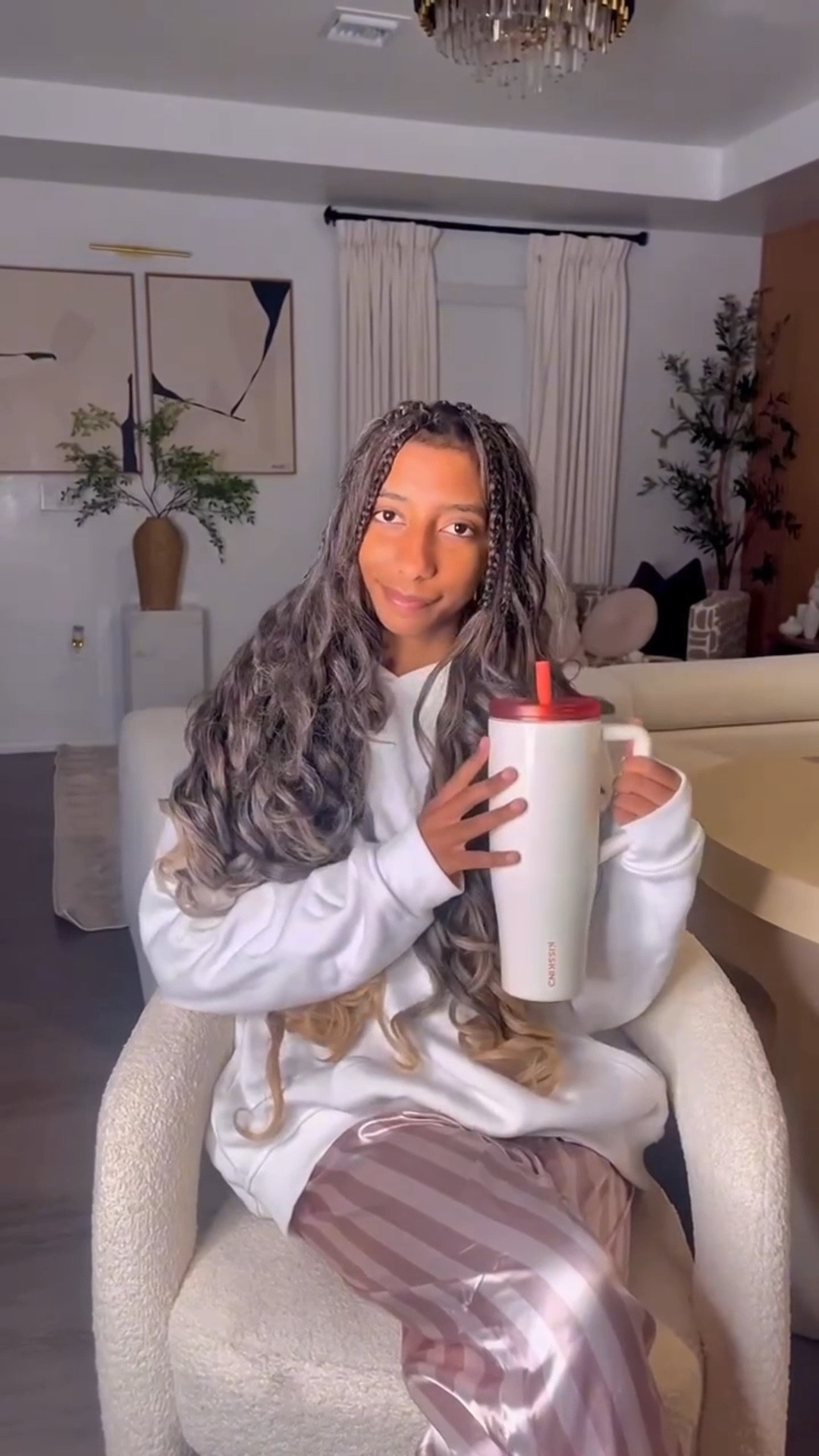 El regalo perfecto para el día a día 💛
Este vaso térmico KISSKIND Lumispin de 40 oz es práctico, elegante y 100% a prueba de derrames.
Ideal para la escuela, el trabajo o los viajes.

💬 Comenta la palabra VASO y te llegará directo a tus mensajes.
The perfect everyday gift 🤍
The KISSKIND Lumispin 40 oz tumbler is stylish, practical, and 100% leak proof.
Perfect for school, work, or travel.

💬 Comment the word CUP and it will be sent straight to your messages.

#kisskind #lumispin #PerfectForEveryPic #HiddenStrawTumbler #perfectgift
