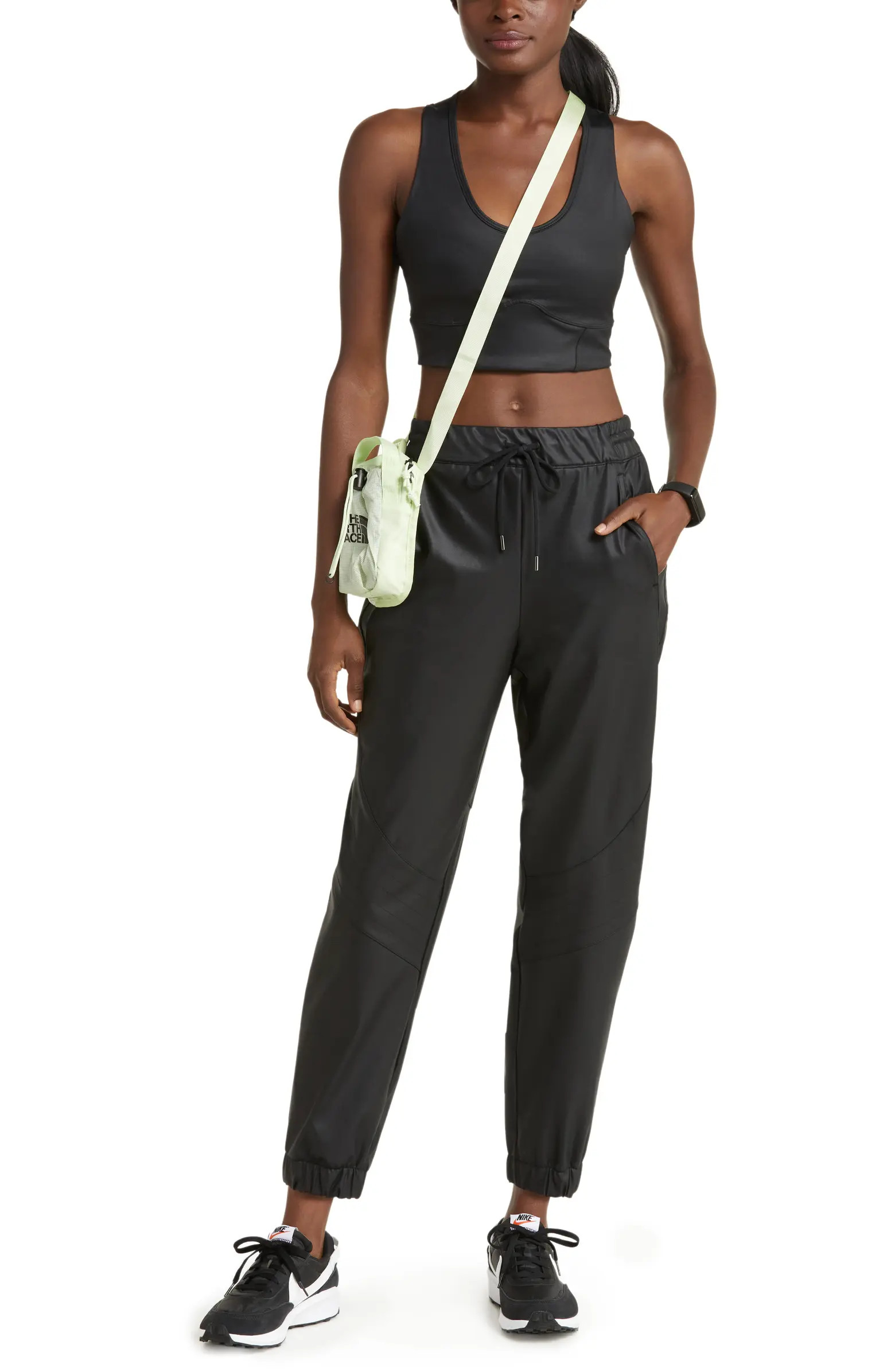 Zella Liquid Pocket Sports Bra | Nordstrom | Nordstrom