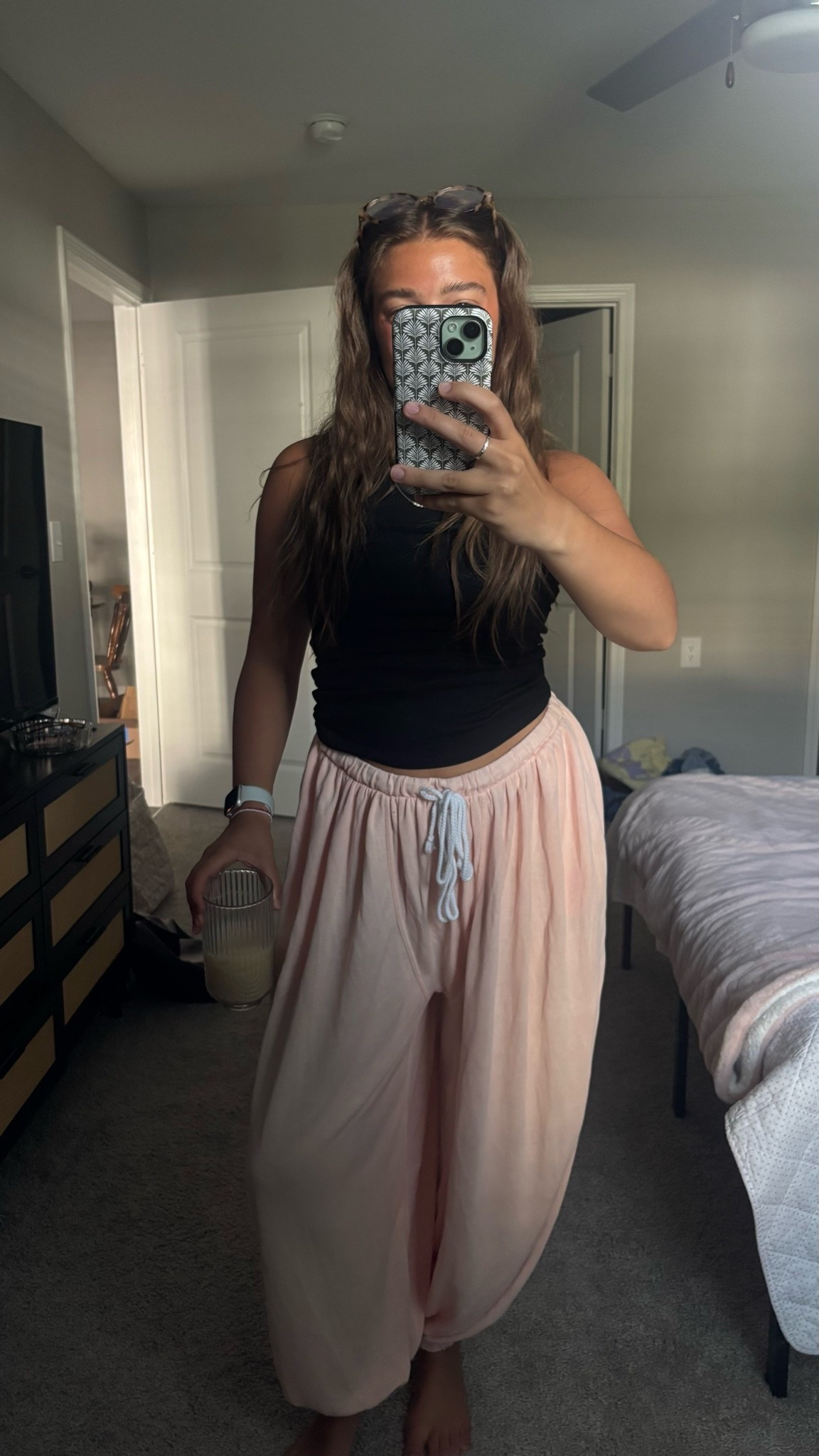 WFH monday fit- comfy and cute 💗🐜🌸☕️🩰

#LTKdayinmylife #LTKootd #LTKgrwm