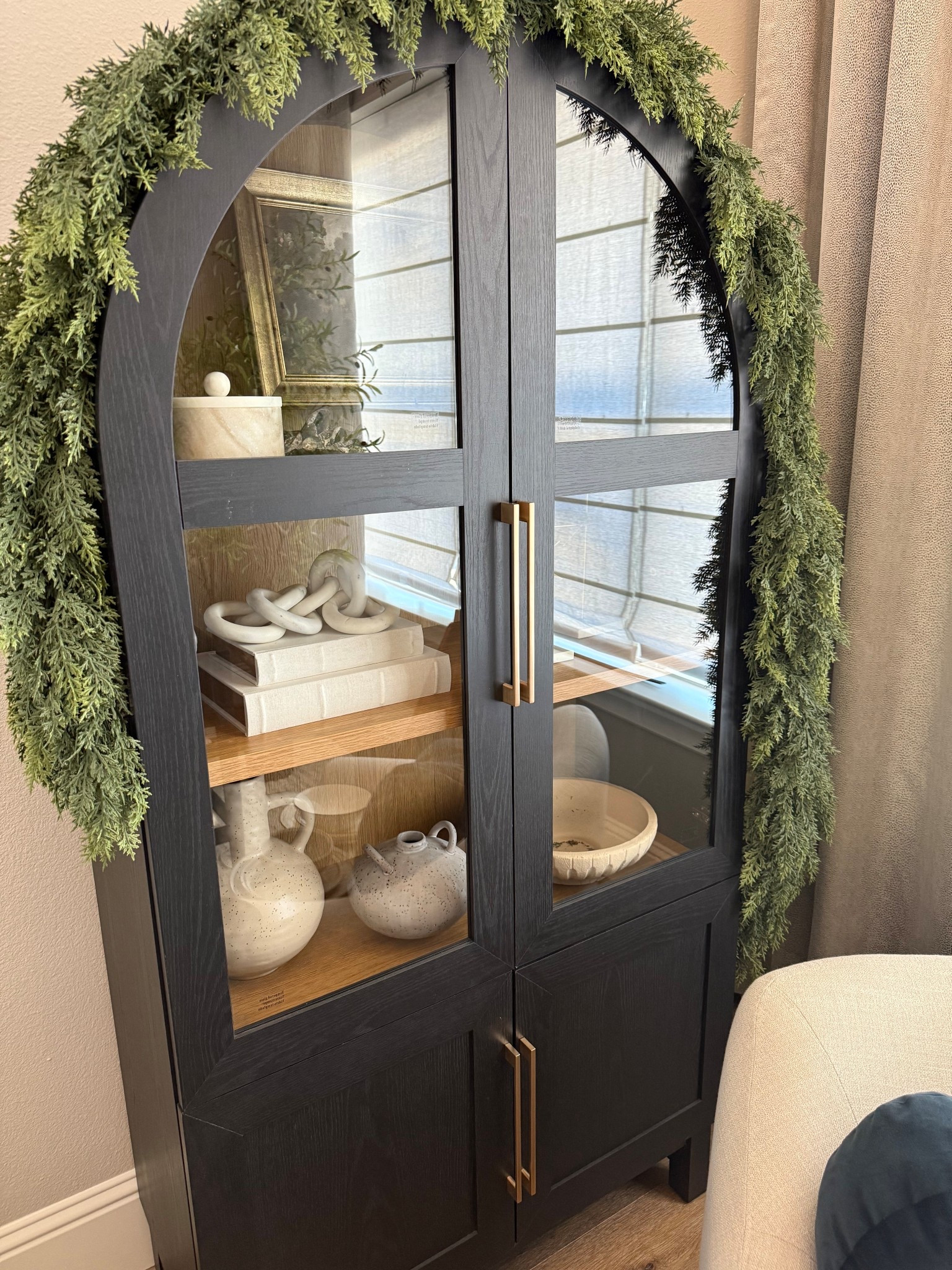 This garland is so lush and thick! 

#LTKFindsUnder50 #LTKSeasonal #LTKHome