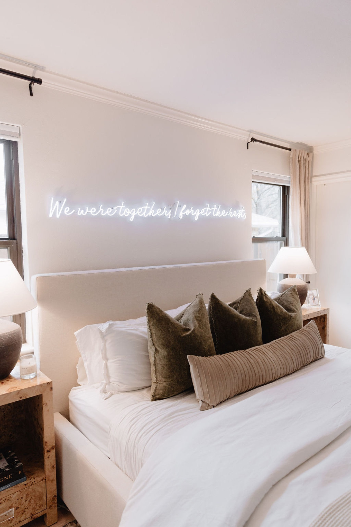 Bedroom Decor // bedroom, bedroom decor, home decor, master bedroom, guest bedroom, primary bedroom, bedding, decorating, dresser, side table, bedside table, mirror, vase, pampas grass, full length mirror, accent pillow, accent chair, rug, picture frames, lamps, decorative pillow covers, bedroom furniture, modern decor, modern home decor, Amazon home, Amazon home decor, Walmart decor, modern home decor, neural home decor, neutrals, decor, modern, modern decor, lamps grass, flower arrangements, decorations, ceramic vases, flower vase, centerpieces, modern vases, geometric vase, minimalist, minimalist home decor, modern, minimalism style, decoration,
table, office, centerpiece, area rug, area rugs, rugs, armchair, accent chair, living room, swivel chair, living room decor, office decor
