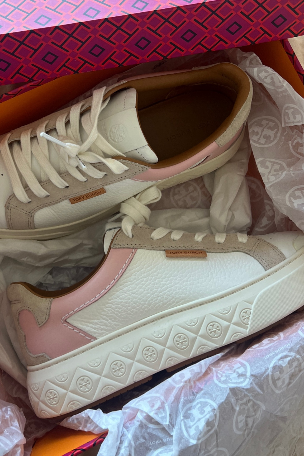 Elevated every day sneakers are my favourite way to stay comfy but stay fashionable 👟🔥

#LTKstyletip #LTKaustralia #LTKeurope