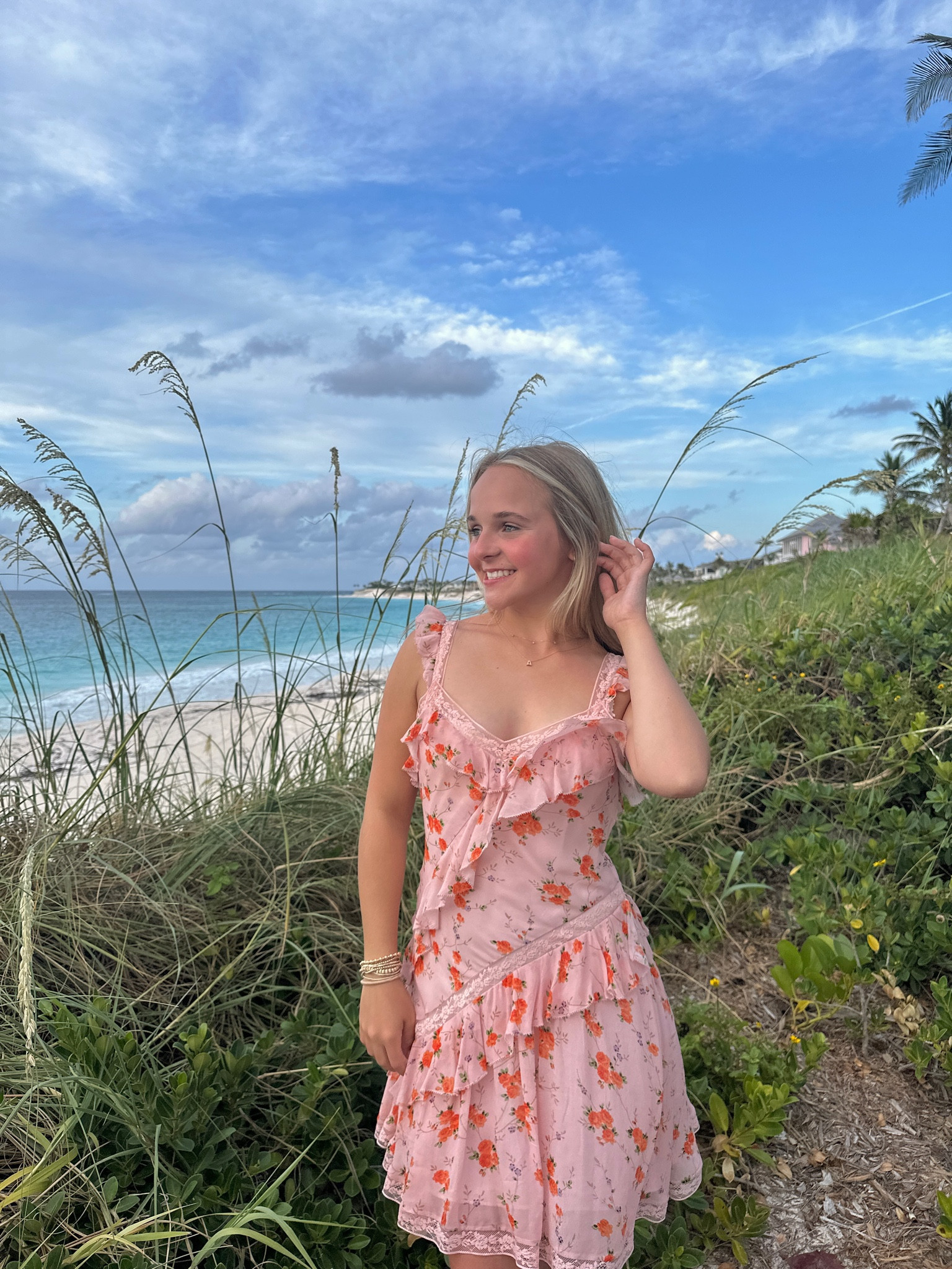 I’m in love with this Love Shack Fancy pink and flowery dress. It was the perfect summer dress and will be so cute for college in Los Angeles💗💗

#LTKTravel #LTKSeasonal #LTKBacktoSchool
