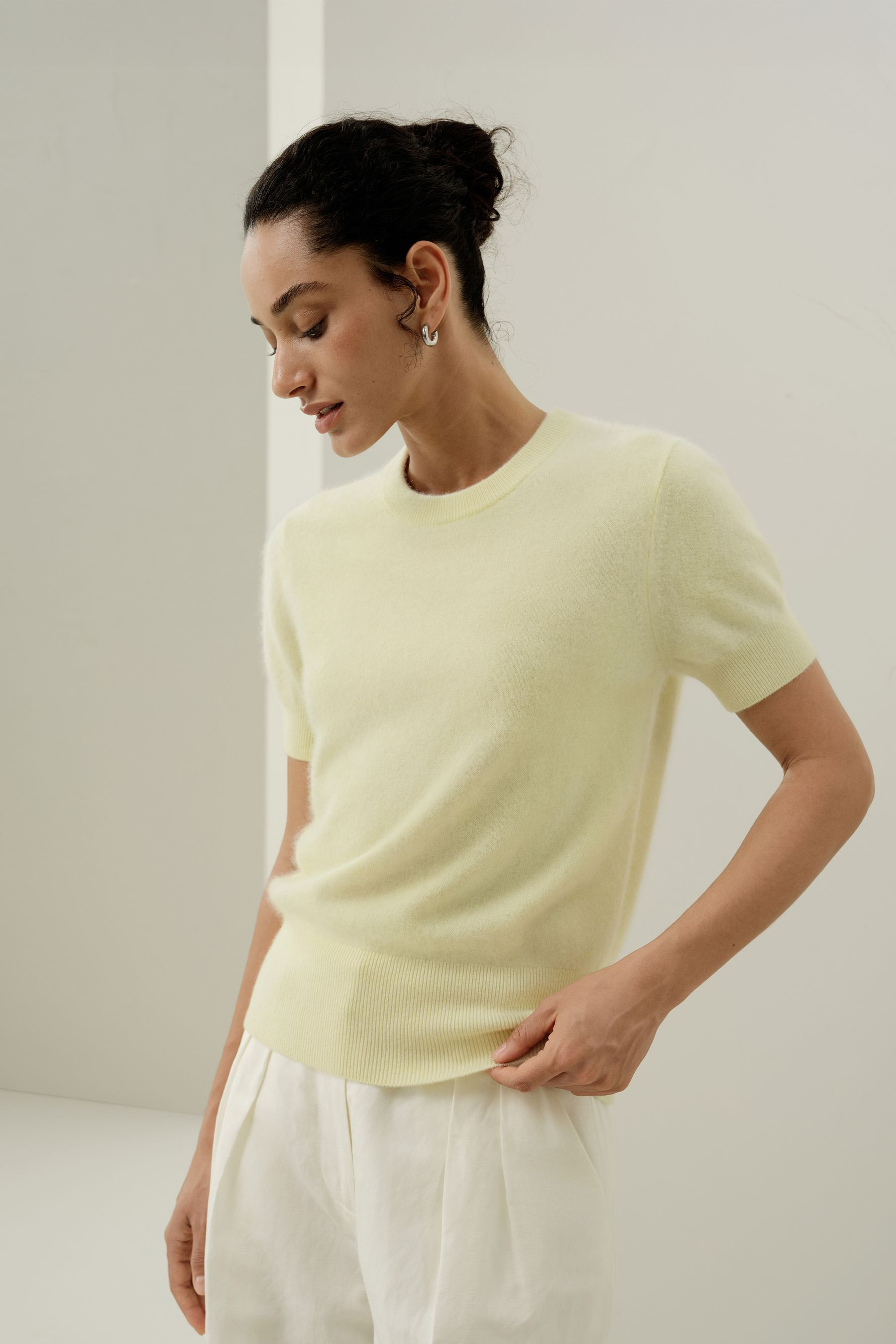 Brushed Cashmere Short-Sleeve Jumper | LILYSILK