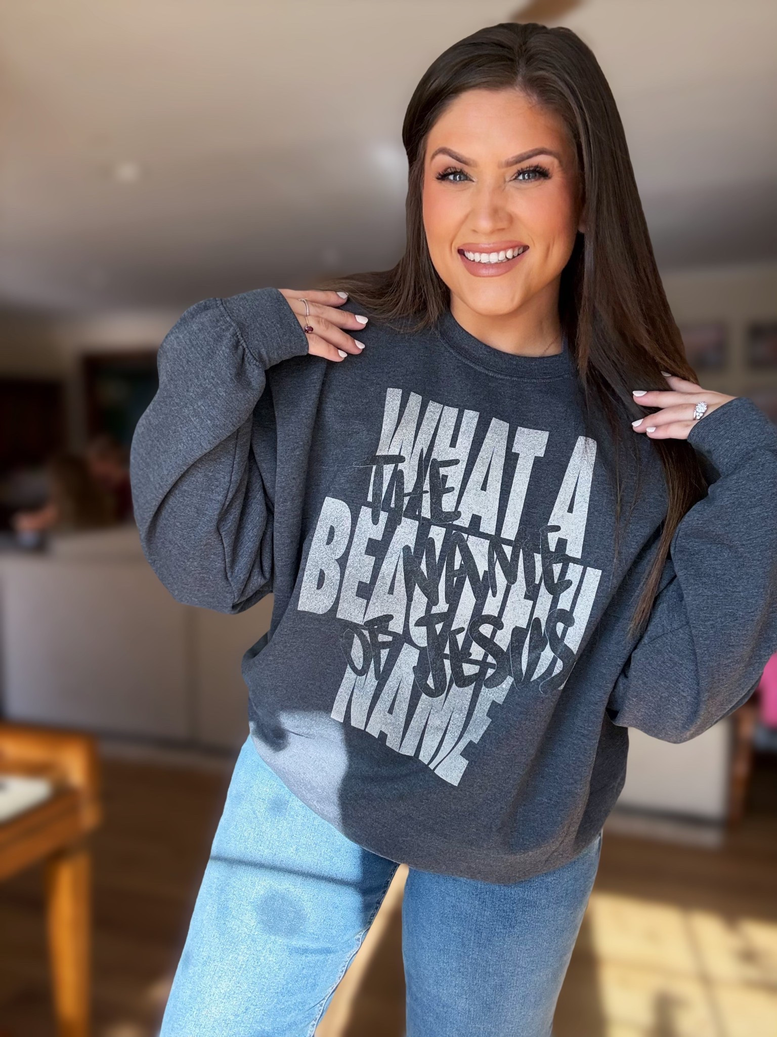 @worthywear has the cutestttt graphic tees so I can rep my Jesus! 🙌🏼✨ #worthywear #ad #jesus 

#LTKootd #LTKFindsUnder50 #LTKmomlife