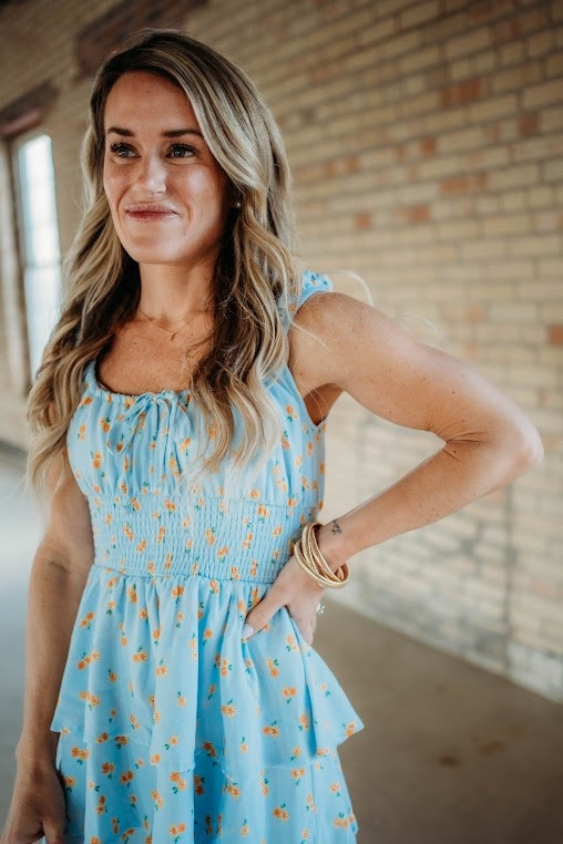 Casual spring dresses

Walmart fashion  spring outfit  spring dress  spring fashion  mini dress  floral dress  summer dress  denim dress  casual dress

#LTKFindsUnder50 #LTKStyleTip #LTKSeasonal