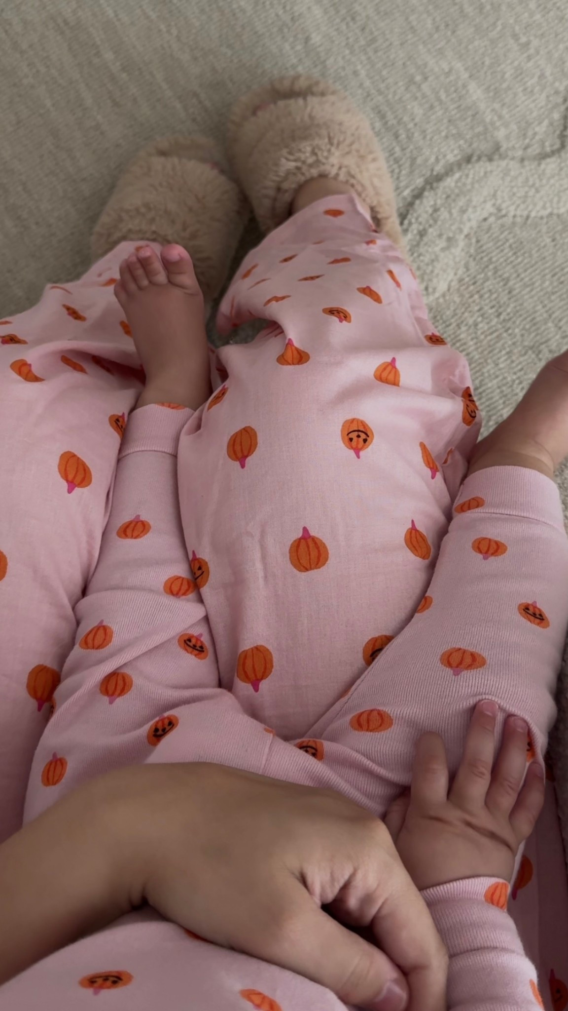 mommy + me pj’s 🎃

#LTKSeasonal #LTKBaby