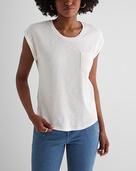 Skimming Crew Neck Pocket Tee | Express