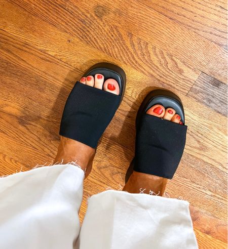 I’m so glad these sandals are back! The most comfortable shoes EVER .

#LTKshoecrush #LTKFind #LTKSeasonal