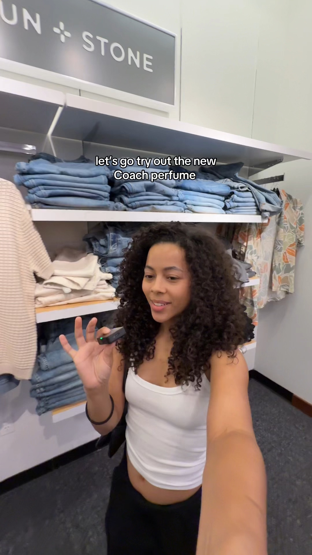 it smells like a warm vanilla flower! it’s not the typical floral scent, it’s balanced & warm, it’s sophisticated & mature 

#perfume 

#LTKBeauty