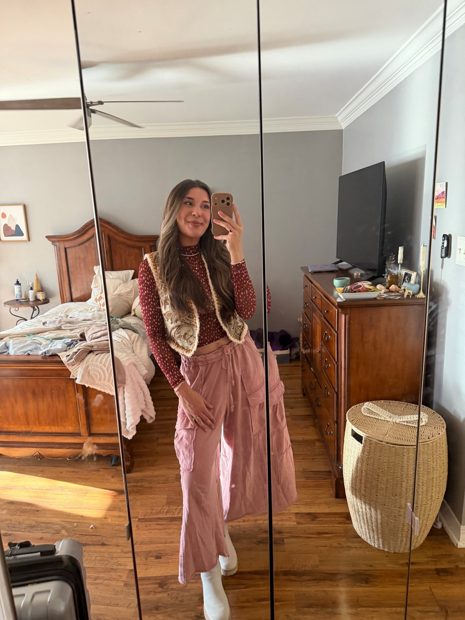 Outfit of the day ft. my fave pants from @threebirdnest! 

Vest is from Marshall’s, turtleneck is like 7 years old from Forever 21, and necklace is from Atolea! 

#ootd #outfitoftheday #outfitinspo #threebirdnest #outfitinspo

#LTKootd #LTKmomlife #LTKFindsUnder50