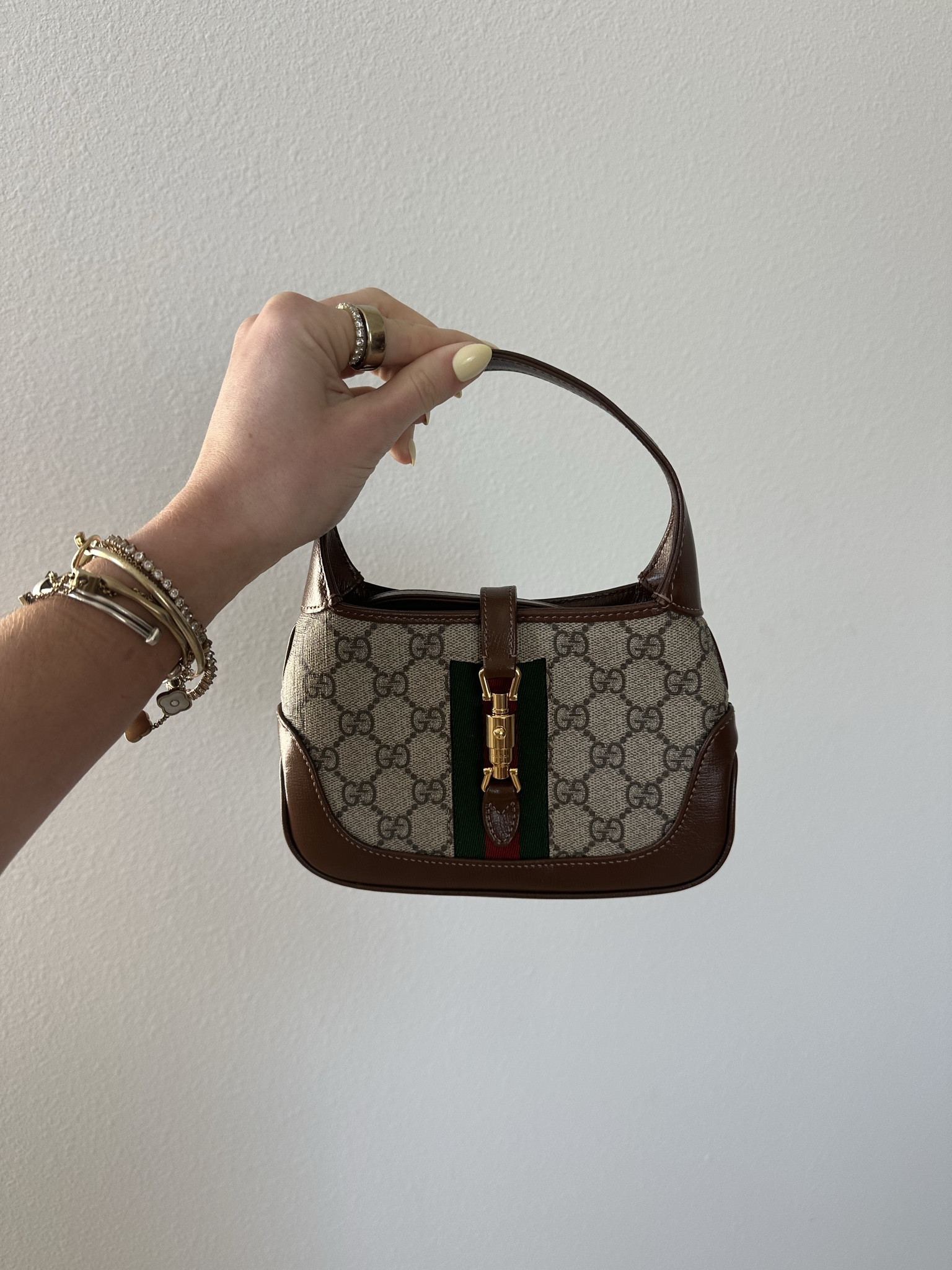 My Vivrelle code is SLOANEVOSEN! @Vivrelle  the most genius subscription service you’ve ever met @Vivrelle use code SLOANEVOSEN 👜 i have a rental subscription for my clothes so it only makes sense to have one for bags too!! you get to rent and try out different styles and color and brands without the 🤑 commitment!! GENIUS. 

#vivrelle #vivrelleunboxing #vivrellebag #vivrellereview #vivrellepartner #unboxing #designerbags #designerbagunboxing #chanelbag #denimpurse #shoppinghaul #haul #unboxingvideo #unboxinghaul #pursecollection #pursetok #pursehaul #purseunboxing purse, bags, unboxing, haul, shopping haul, purse unboxing, vivrelle, designer bags, designer bag rental, clothing rental, bag rental, purse rental. 

#LTKTravel #LTKootd #LTKSaleAlert