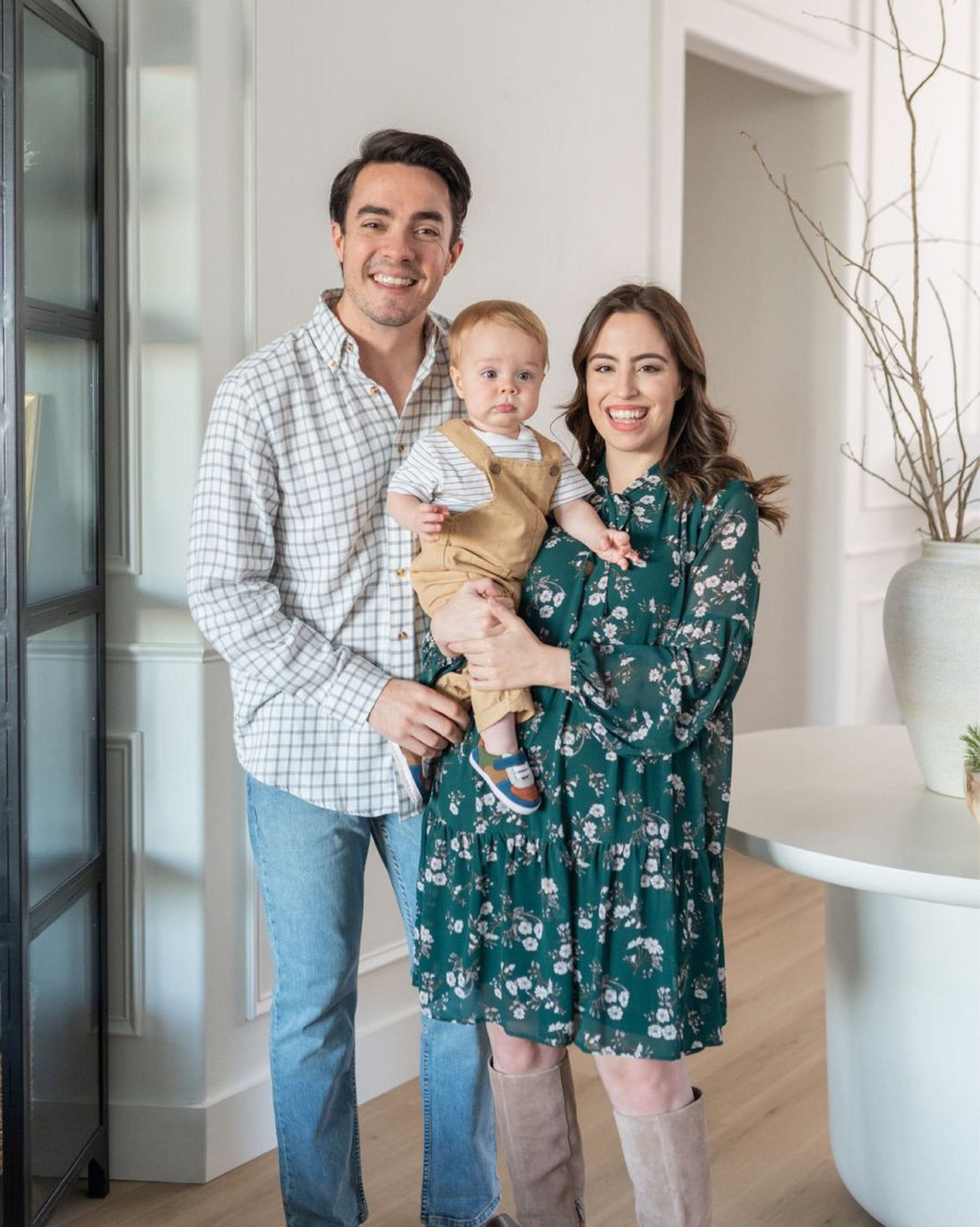 Family outfit idea for the holiday! 

#familyphotoshoot #holidayoutfitinspo #affordablestyle #onsaletoday

#LTKHoliday #LTKstyletip #LTKunder50