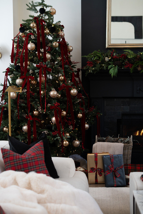  My kids voted for a touch of red this year…

& now I can’t wait for everyone to be together this year! 😭 

#houseofvalentina #amazonhome #christmasdecor #christmasdecorations #ralphlauren #ralphlaurenchristmas #ralphlaurenhome @article @potterybarn @ralphlaurenhome @ralphlauren #amazonhomefinds @potterybarnoutletga @jamieyoungco @hmhome @thehouseofvalentinaliving @thehouseofvalentina



#LTKHome #LTKHoliday #LTKSeasonal

 

#LTKSeasonal #LTKHome #LTKHoliday