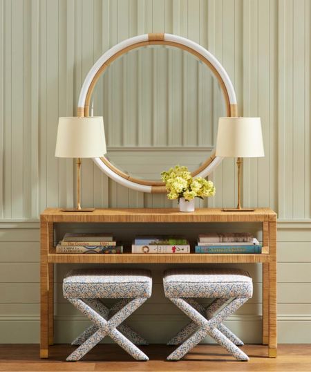 How to style your console table with @serenaandlily and it’s all ON SALE!!





#LTKsalealert #LTKhome #LTKSale