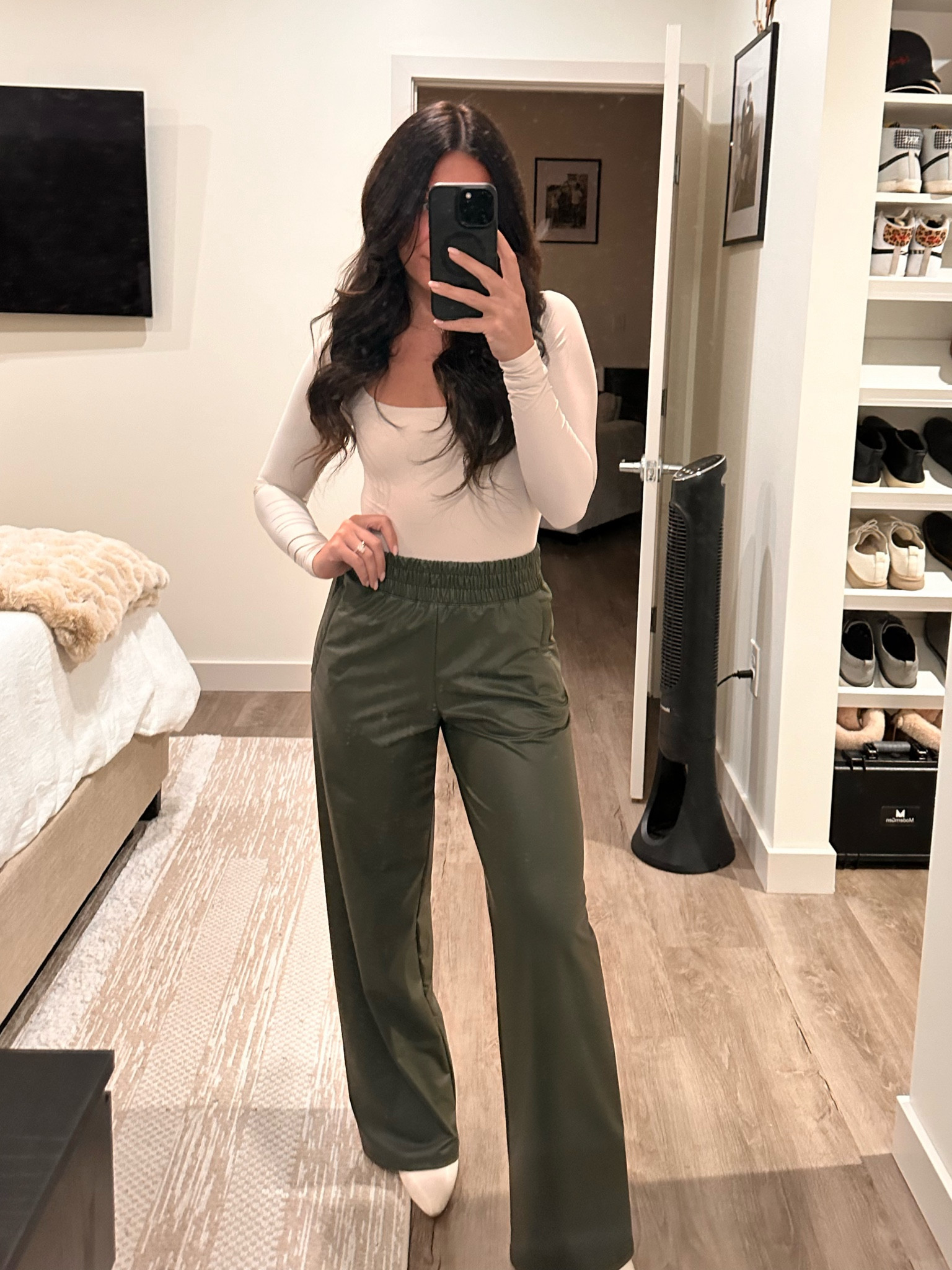 Bodysuit: XS
Leather pants: small
Boots: true size 

#LTKsalealert #LTKHoliday #LTKshoecrush