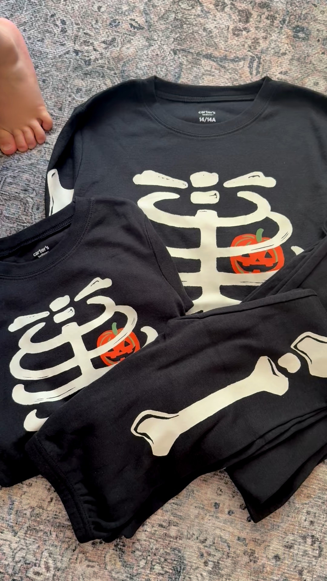 🎃 Toddler-Approved Halloween Pajamas 🎃
Here’s what we grabbed for spooky season 👻🧡 — comfy, cute, and perfect for fall!
✨ Linked our exact set + Halloween picks for kids.
Shop early before sizes go! 🛒#HalloweenPJs #FallForKids #MomLife #LTKFall

#LTKKids