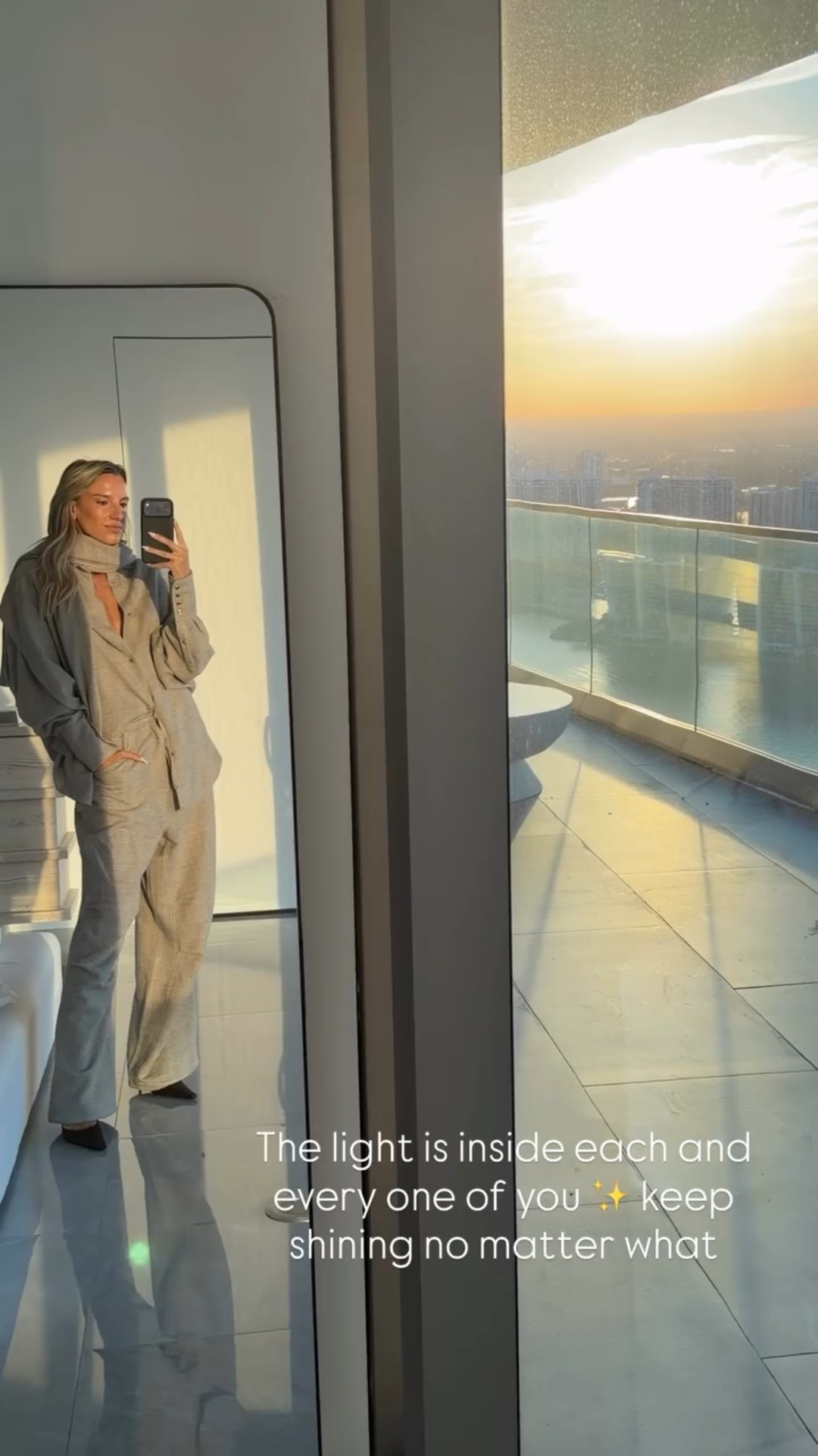 The light is inside each and every one of you ✨ keep shining no matter what

#LTKdayinmylife #LTKstorytime #LTKgrwm