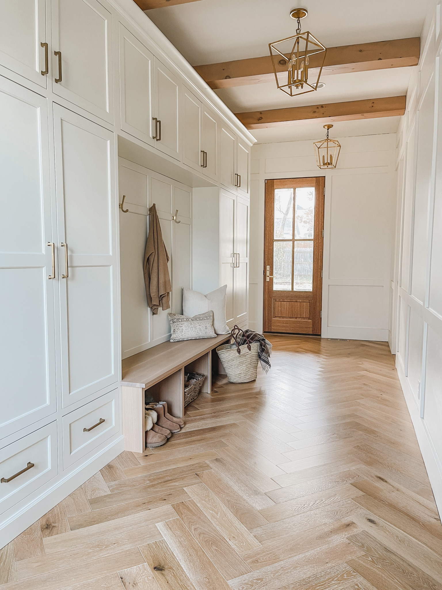 Mudroom - Shop the look! 

#LTKhome #LTKSeasonal #LTKstyletip