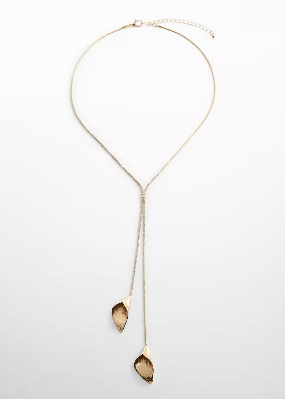Leaf long necklace | MANGO (US)