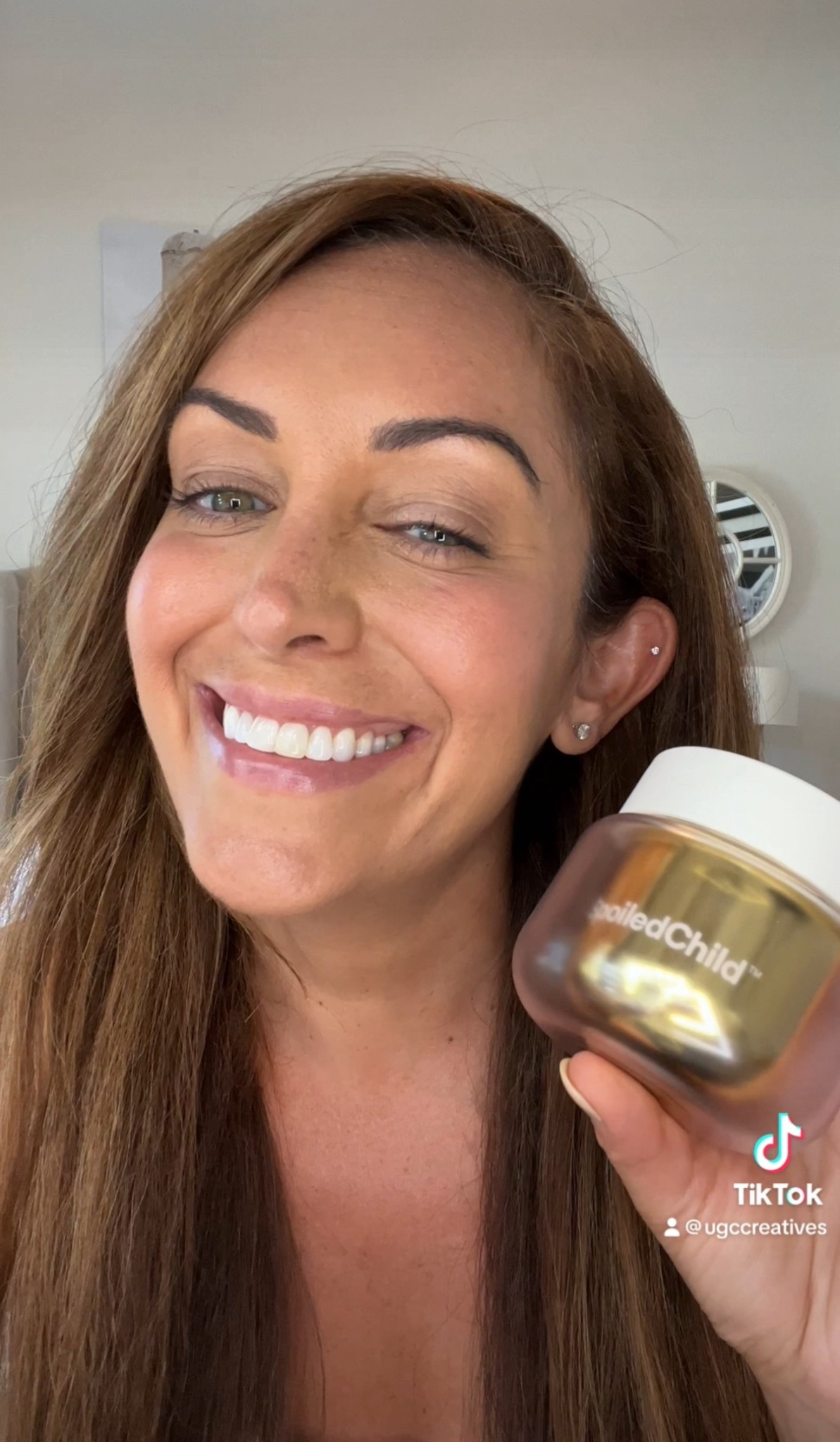 On day 21 of 31 days of beauty it’s SO important to take care of your mane. Spoiled child makes some great products and this leave in conditioner leaves your hair silky, and smooth! 💁🏻‍♀️

#LTKHoliday #LTKGiftGuide #LTKBeauty